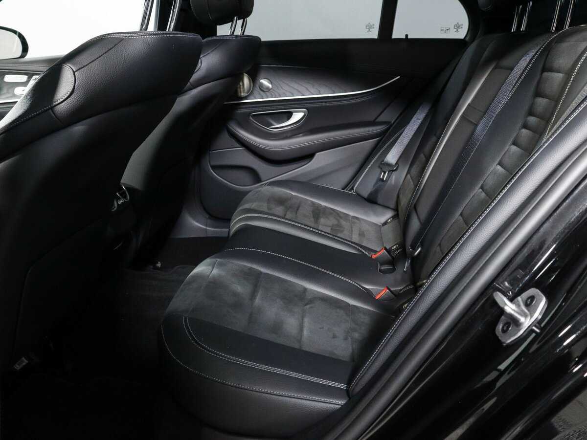 Mercedes-Benz E-Класс 2021