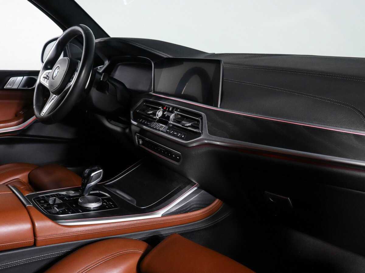 BMW X7 2019