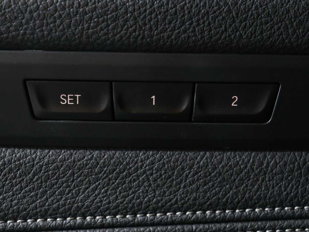 BMW 5 серии 2021