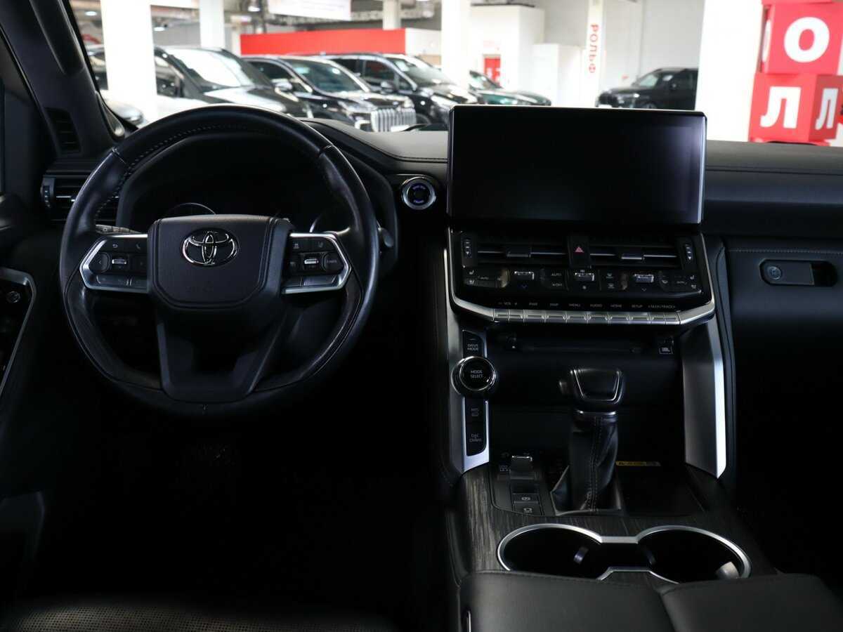 Toyota Land Cruiser 2021