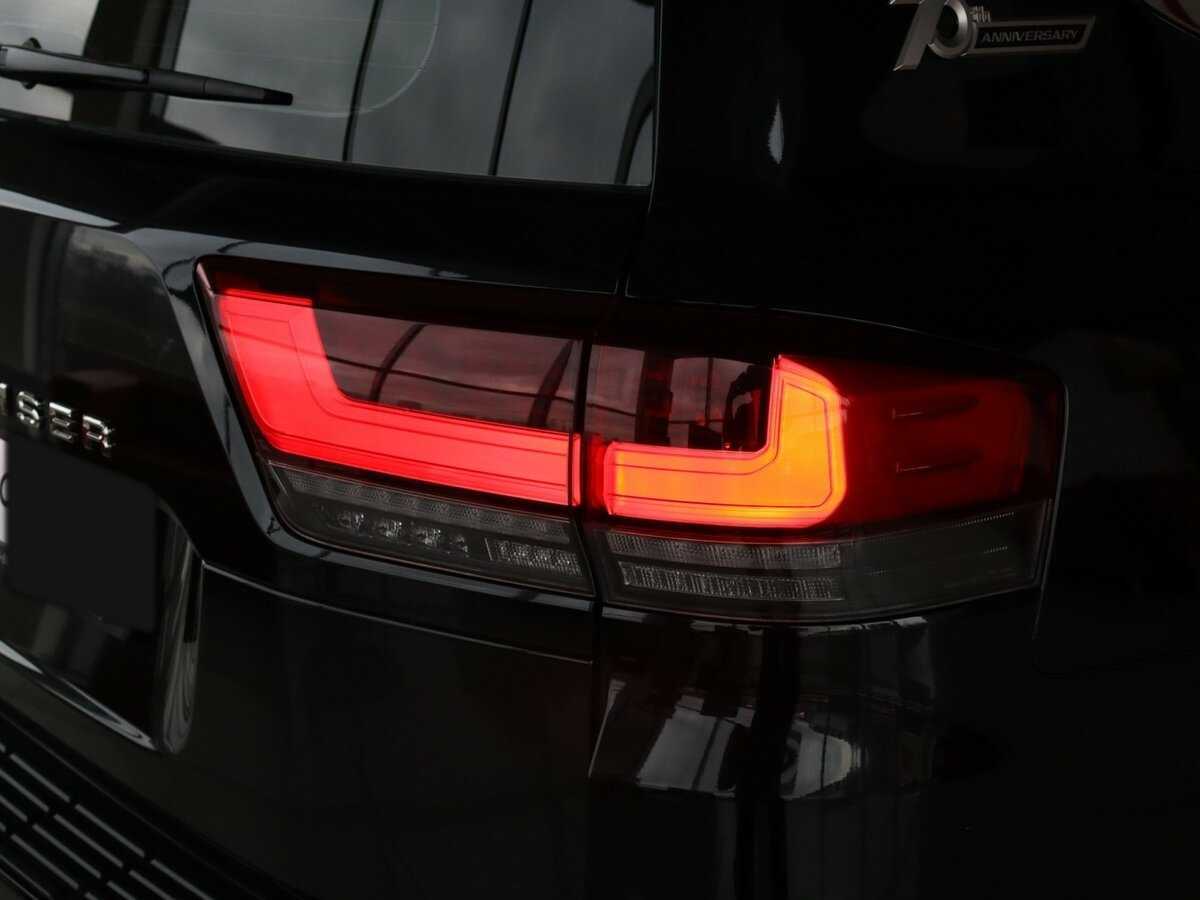 Toyota Land Cruiser 2021