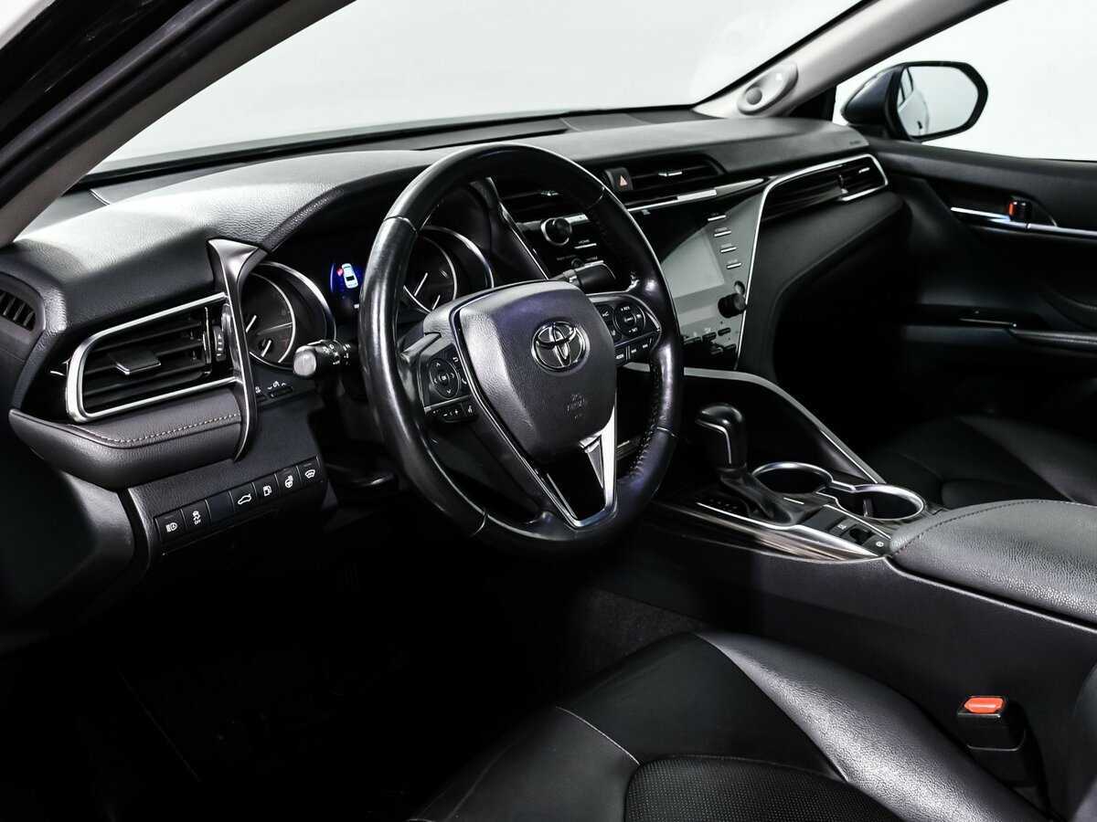 Toyota Camry 2018