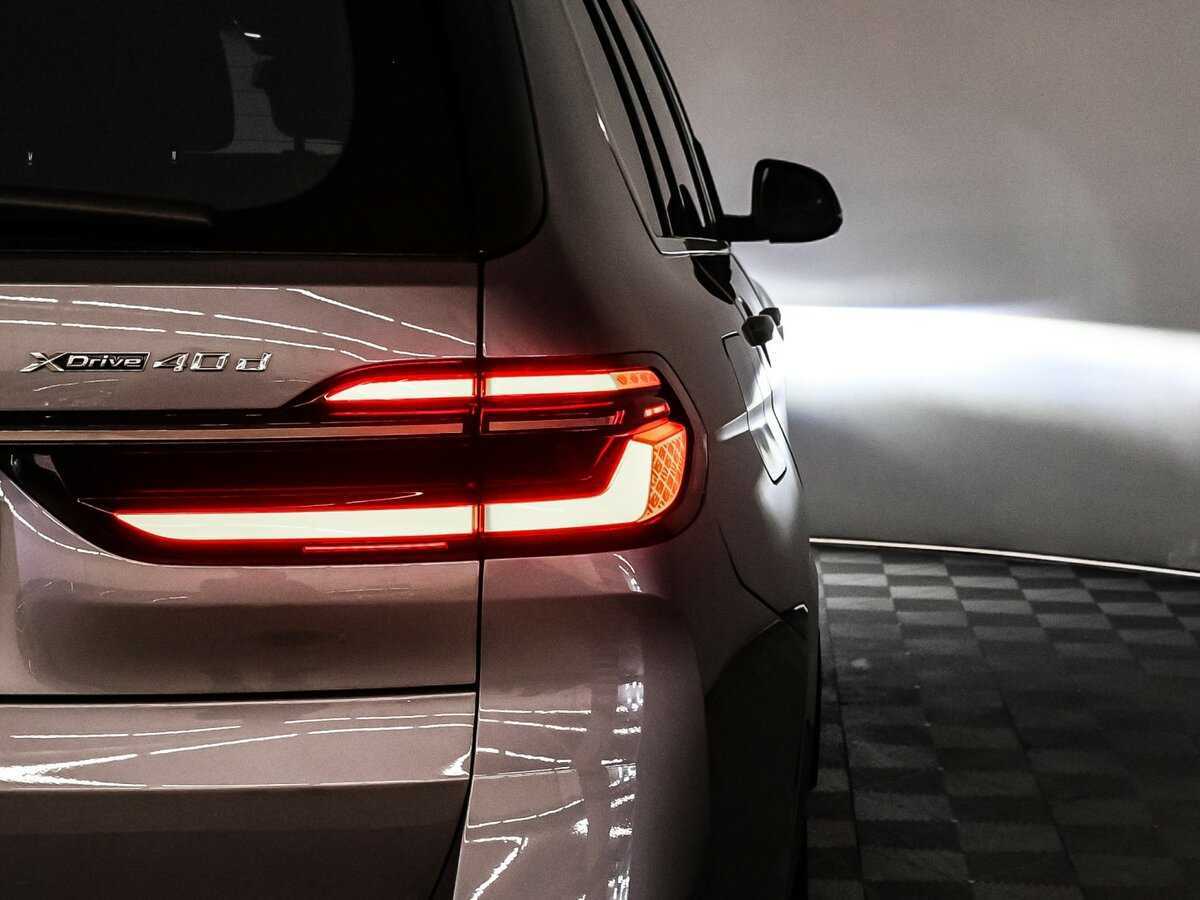 BMW X7 2023