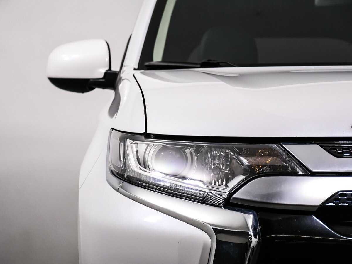 Mitsubishi Outlander 2022