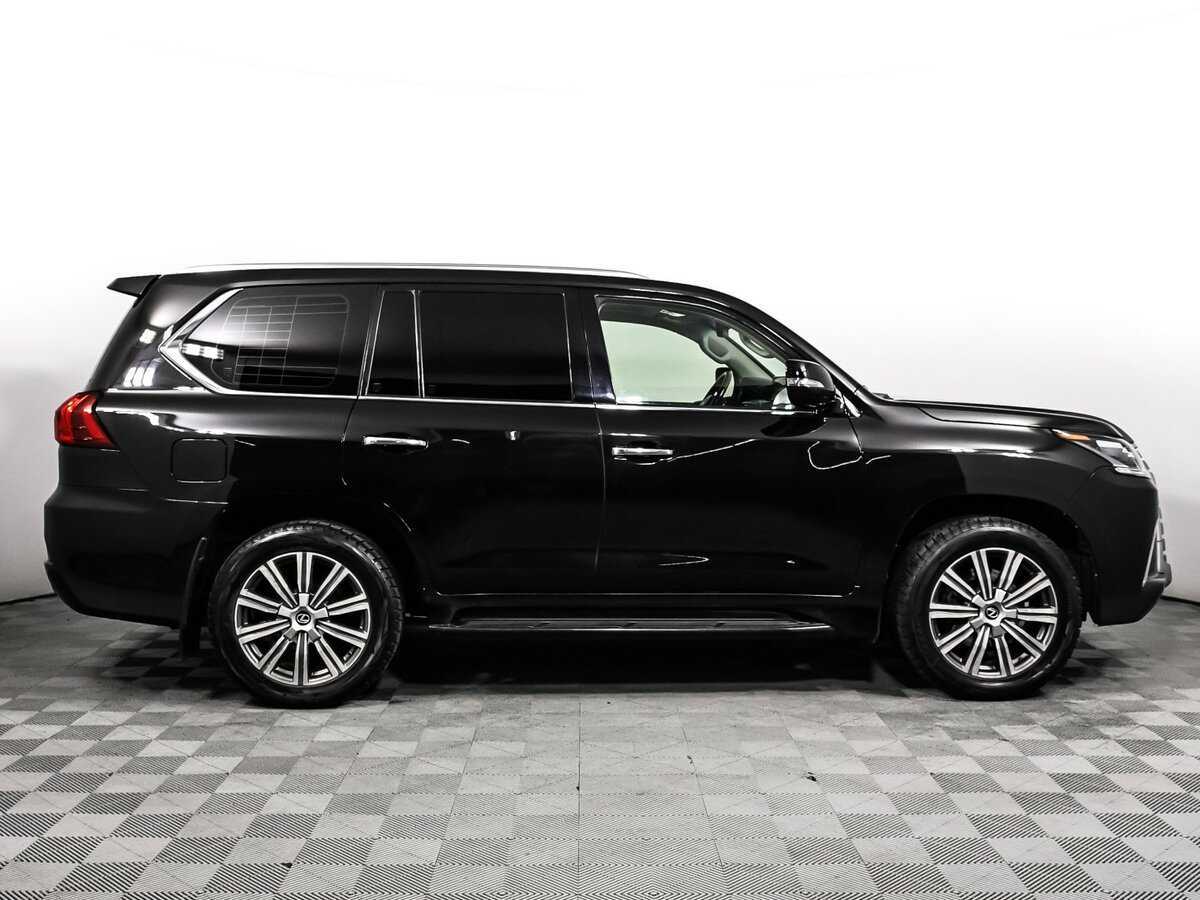 Lexus LX