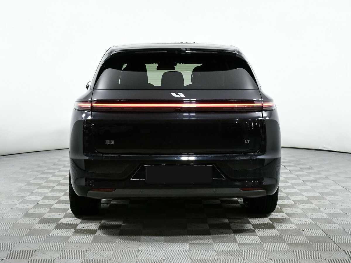 Li Auto (Lixiang) L7