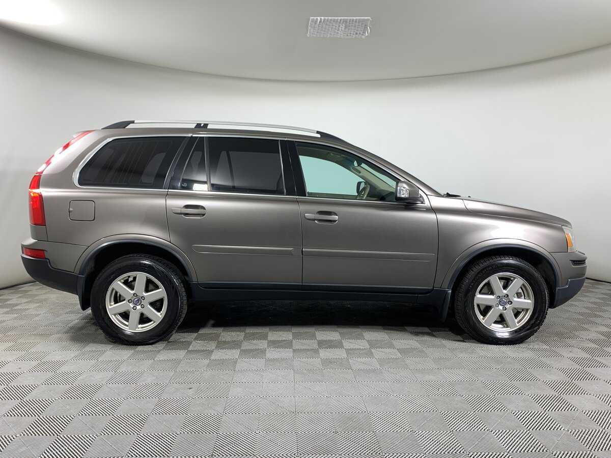 Volvo XC90 2011
