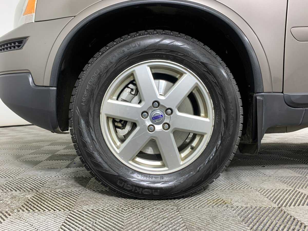 Volvo XC90 2011