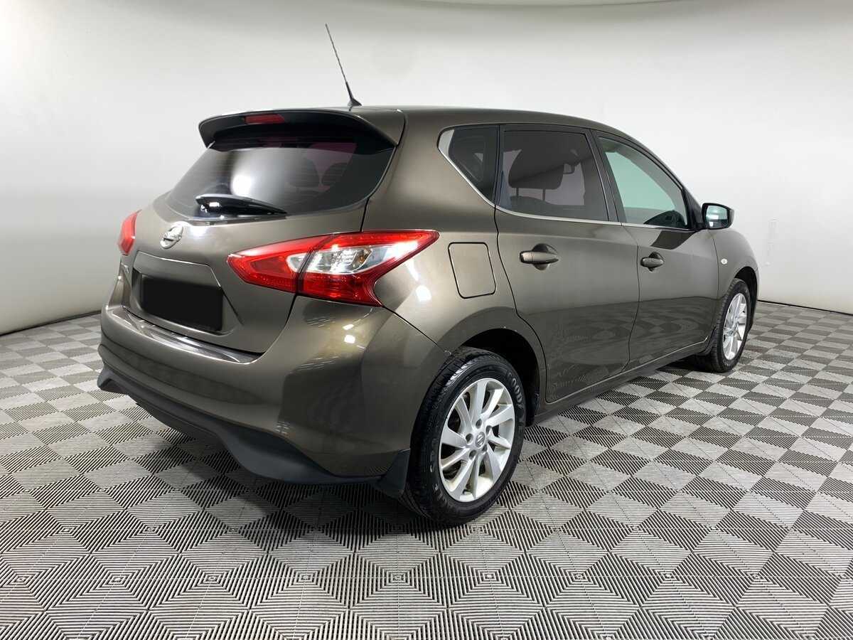 Nissan Tiida