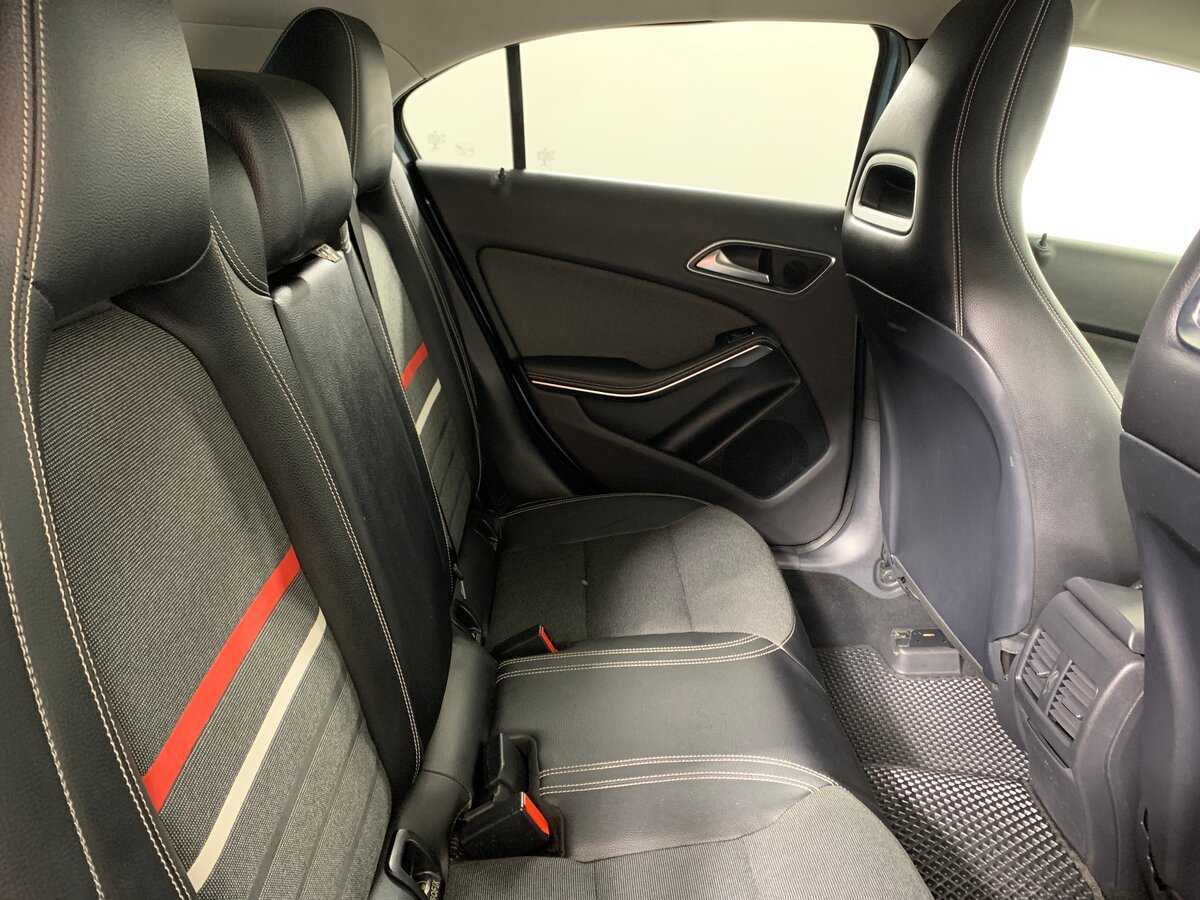 Mercedes-Benz A-Класс 2013