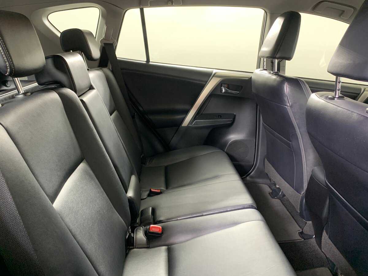 Toyota RAV4 2014