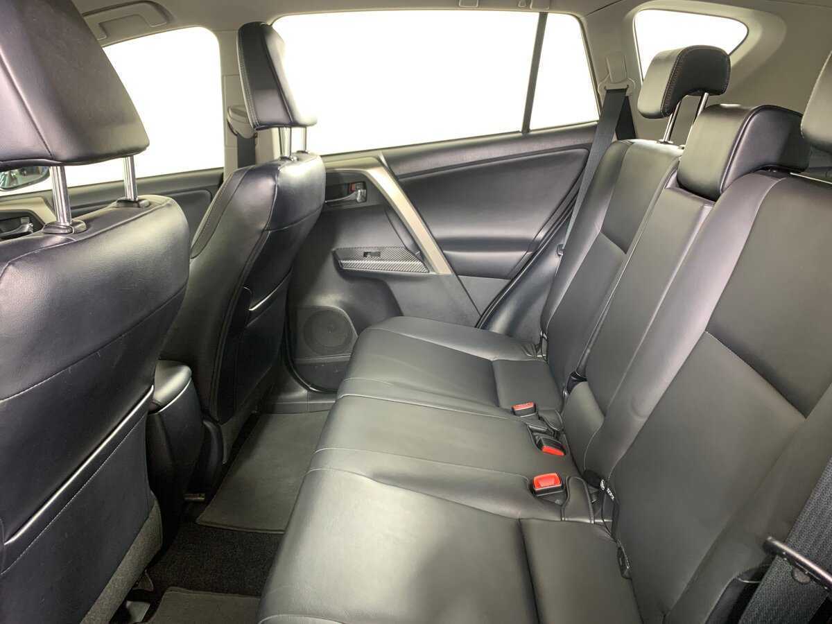 Toyota RAV4 2014