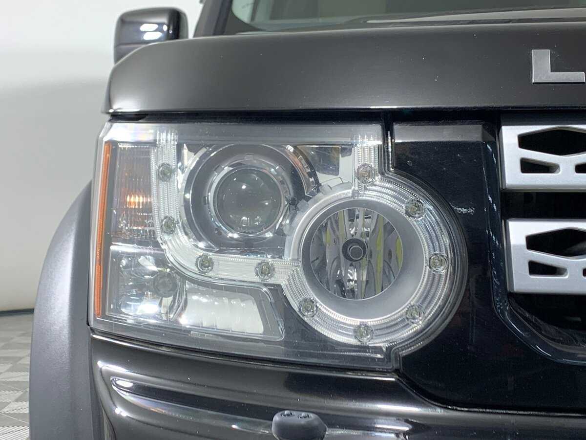 Land Rover Discovery 2012