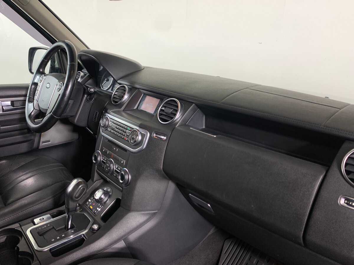 Land Rover Discovery 2011