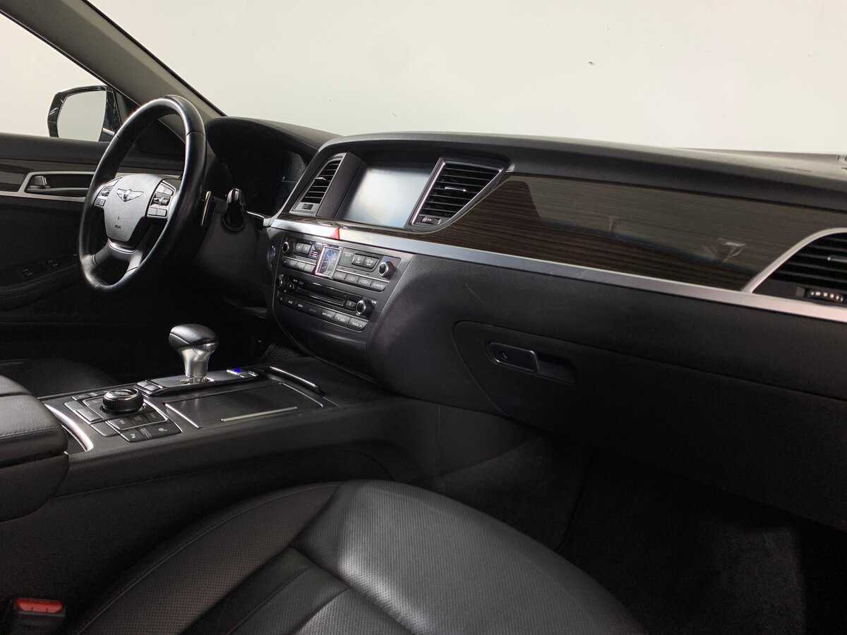 Genesis G80 2017