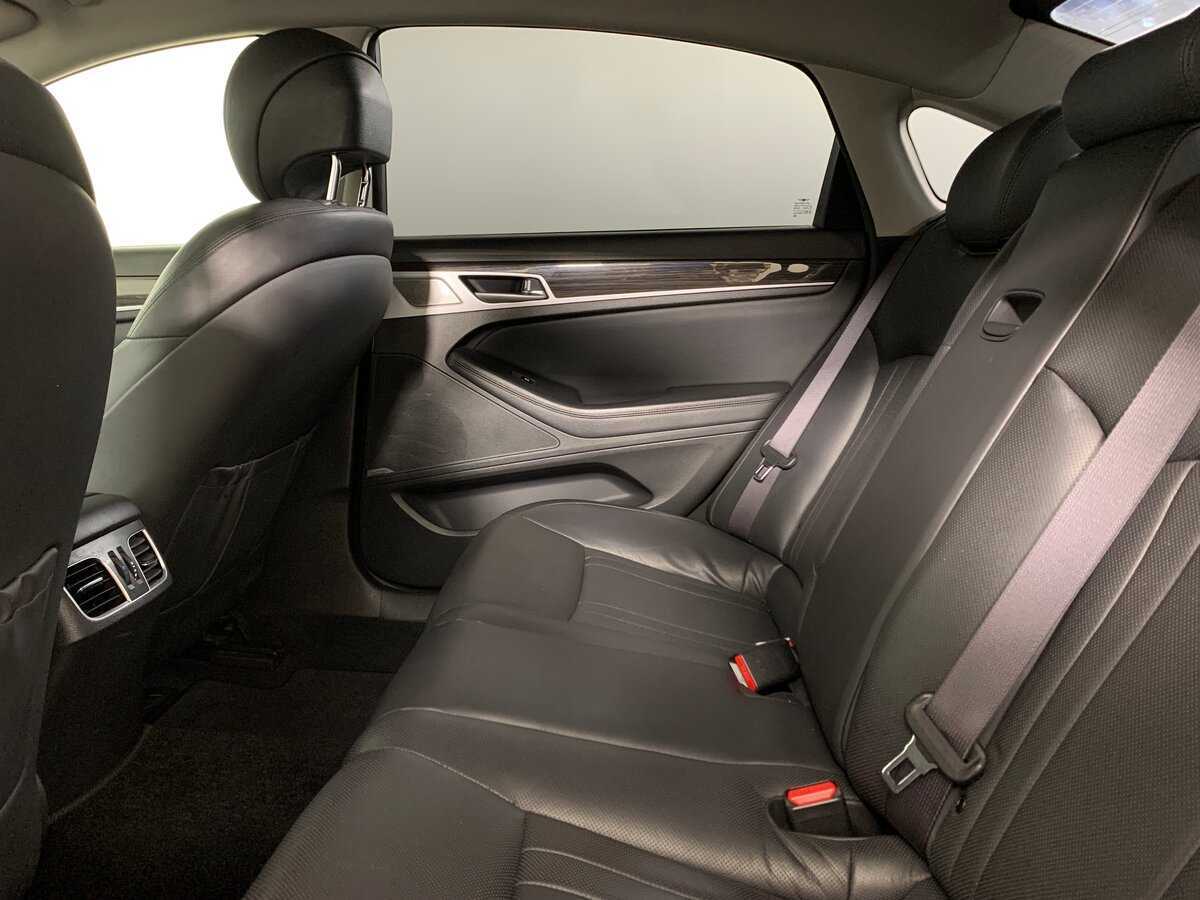 Genesis G80 2017