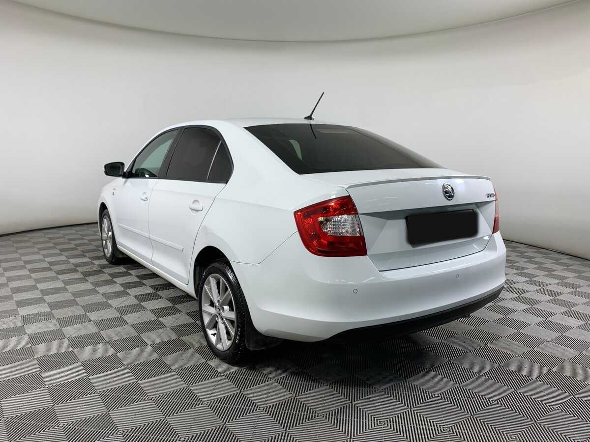 Skoda Rapid 2015