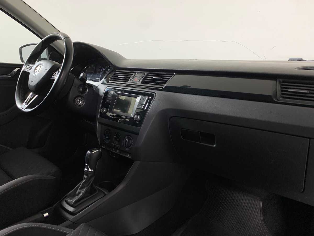 Skoda Rapid 2015