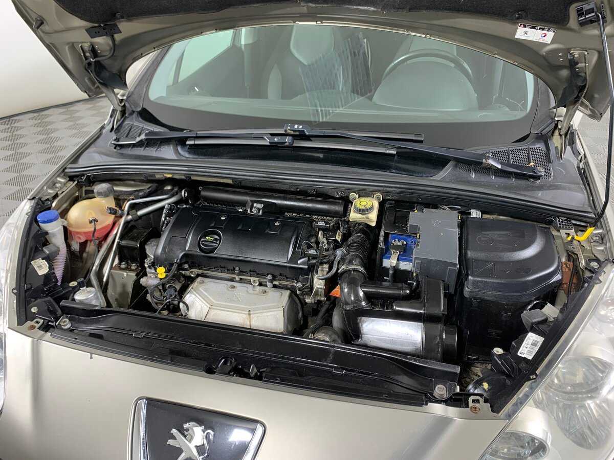 Peugeot 308 2012