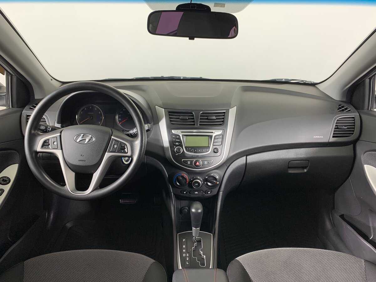 Hyundai Solaris 2013
