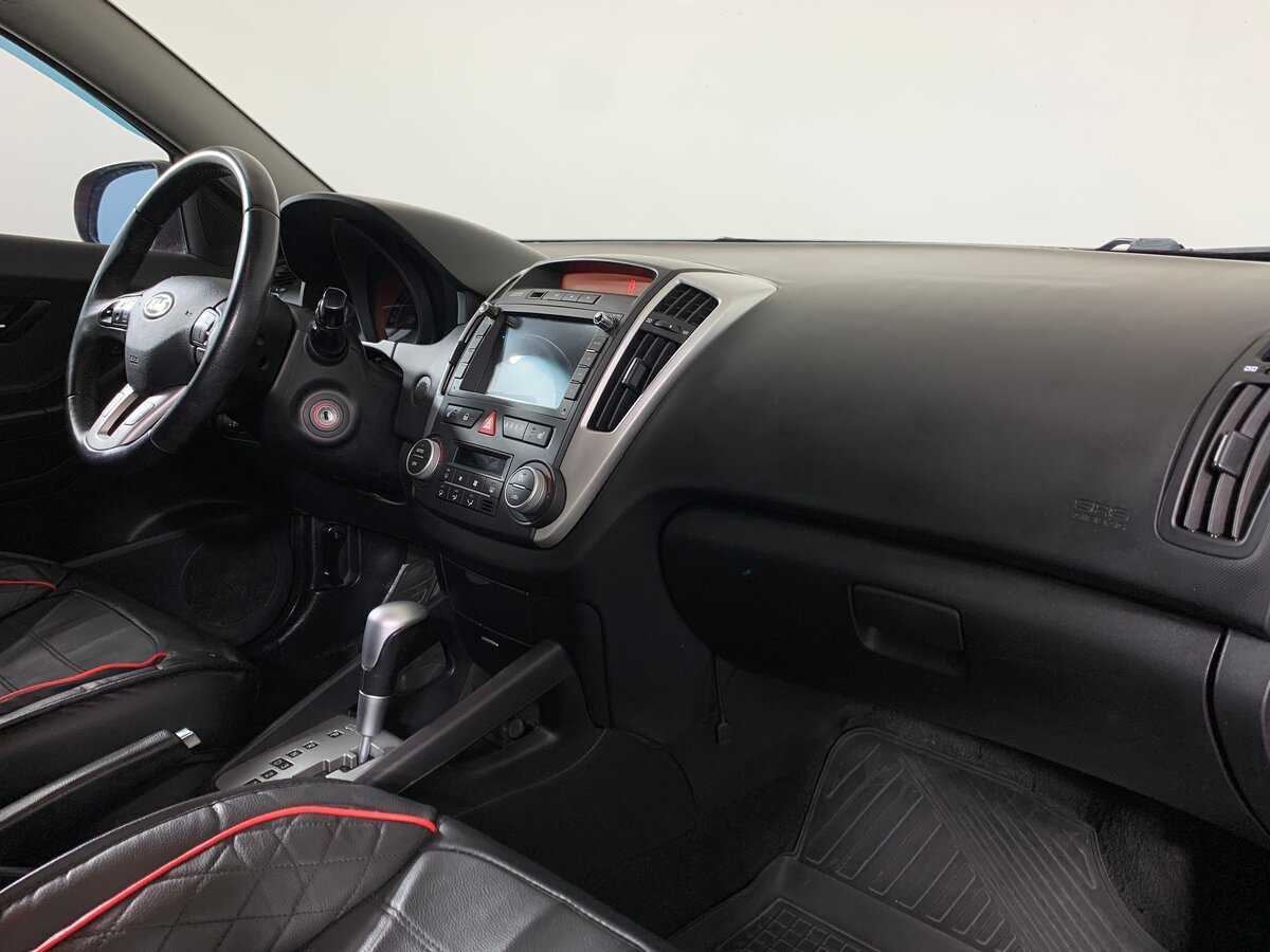 Kia Ceed 2011