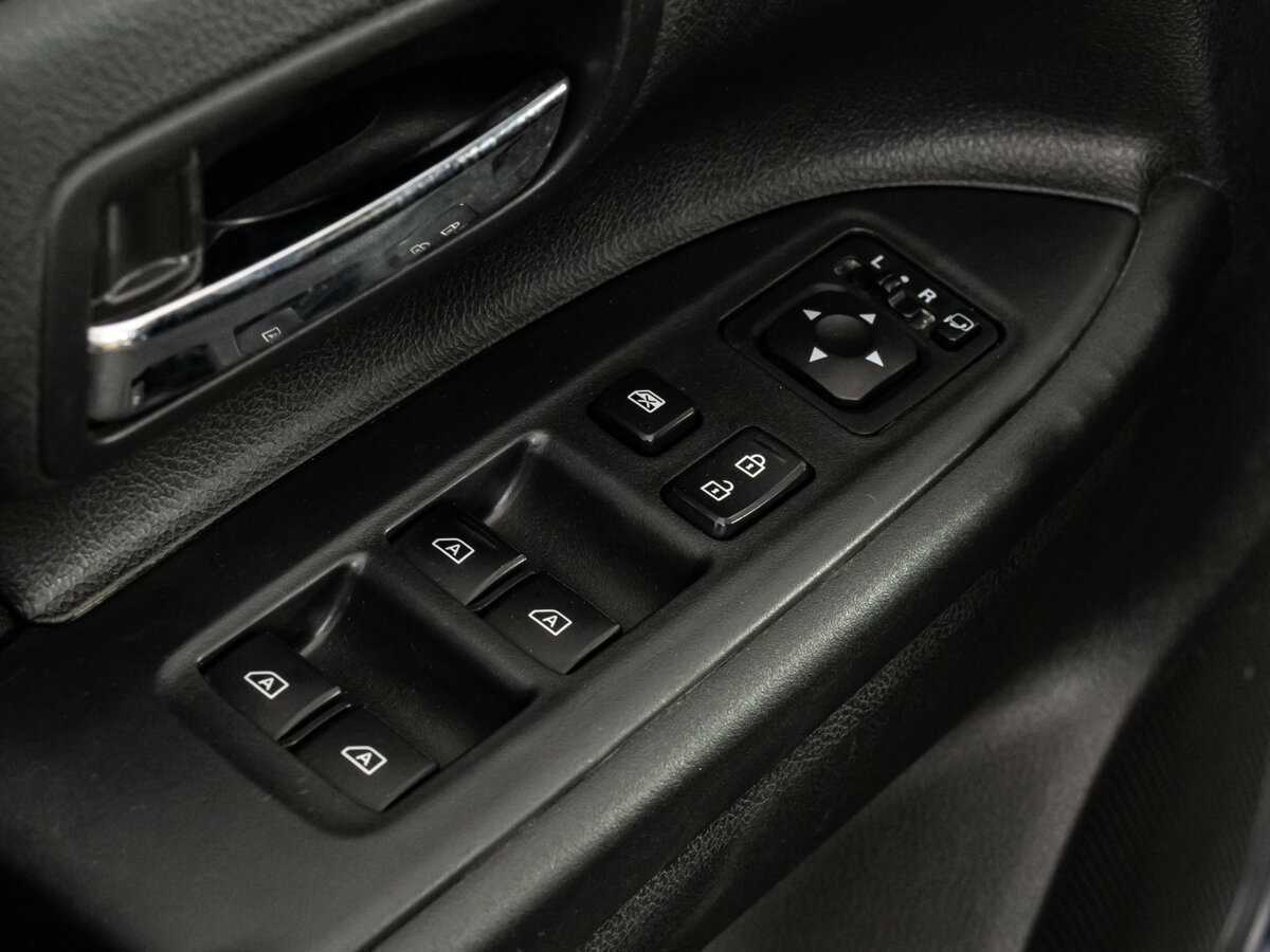 Mitsubishi Outlander 2020