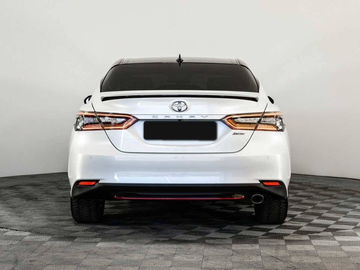 Toyota Camry 2020