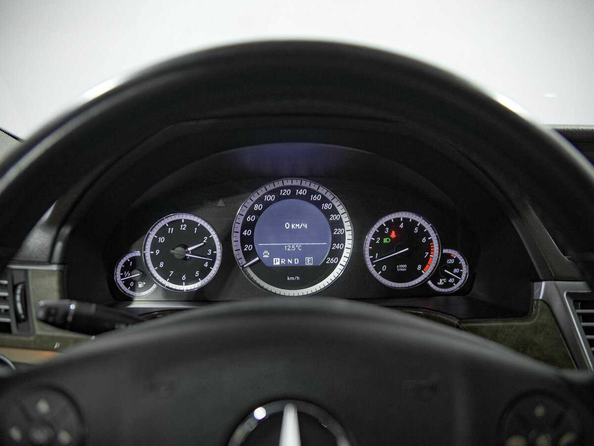 Mercedes-Benz E-Класс
