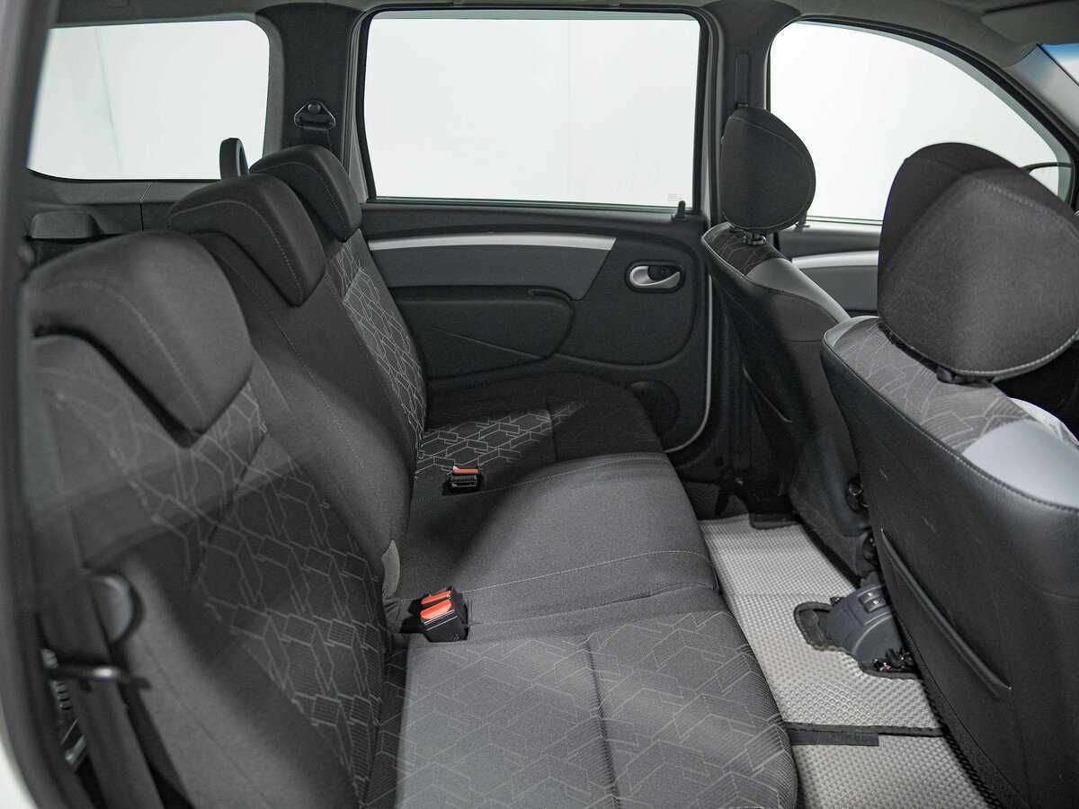 Lada (ВАЗ) Largus 2021