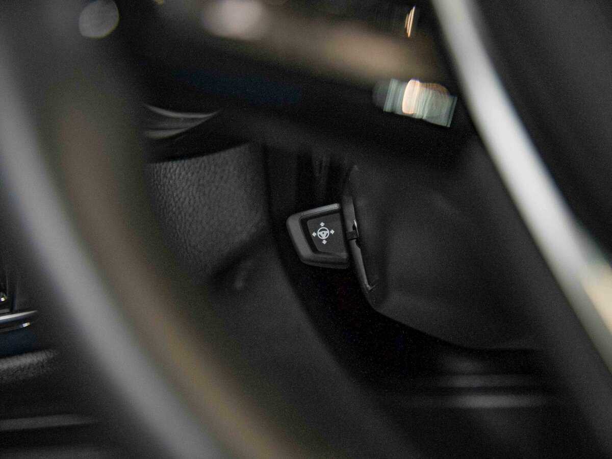 BMW 5 серии 2019