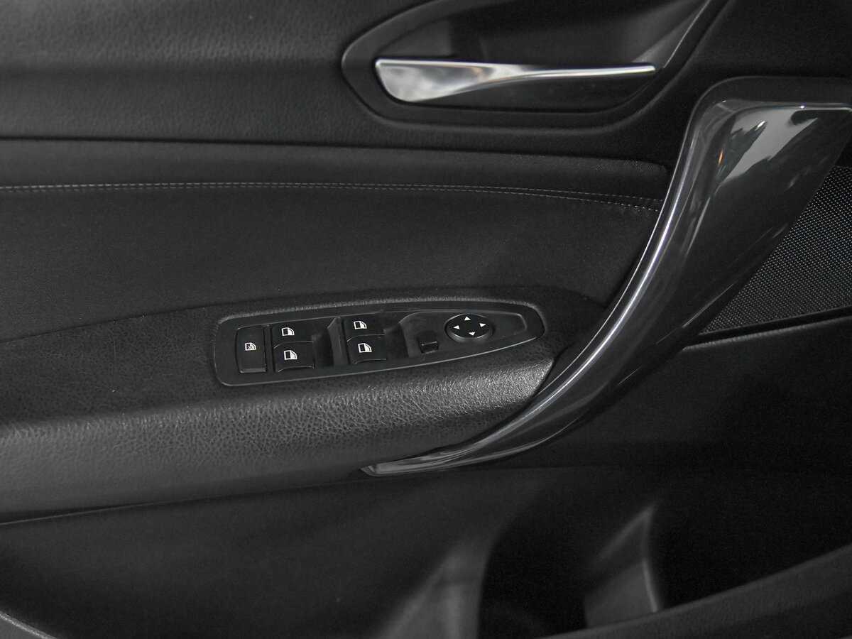 BMW 1 серии 2013