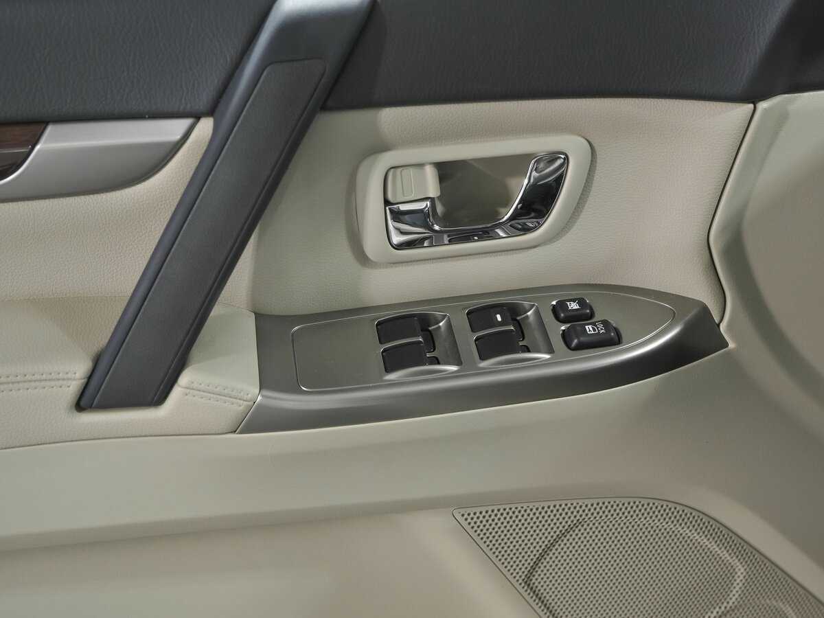 Mitsubishi Pajero 2019