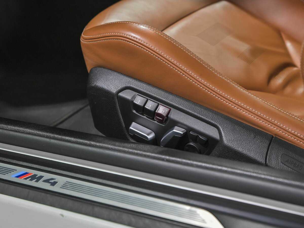 BMW M4 2016