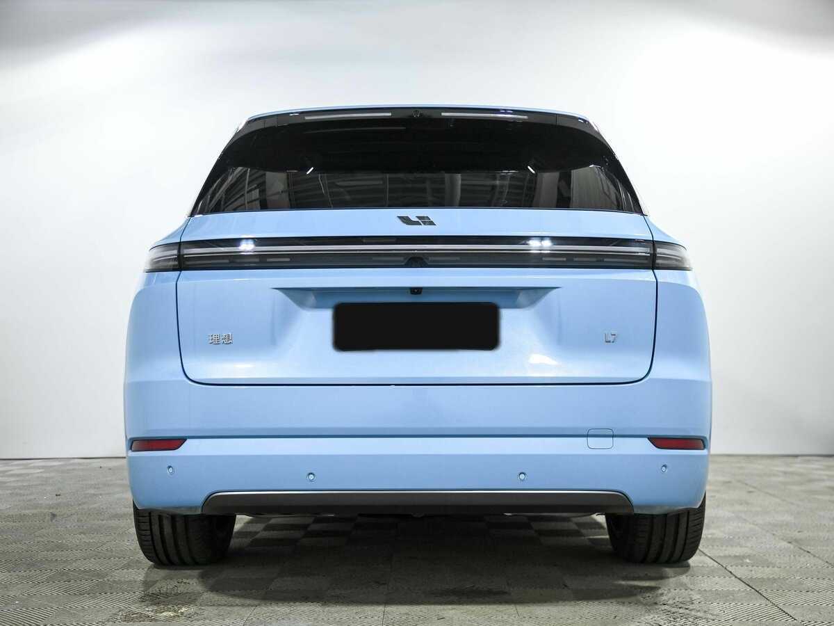 Li Auto (Lixiang) L7 2024