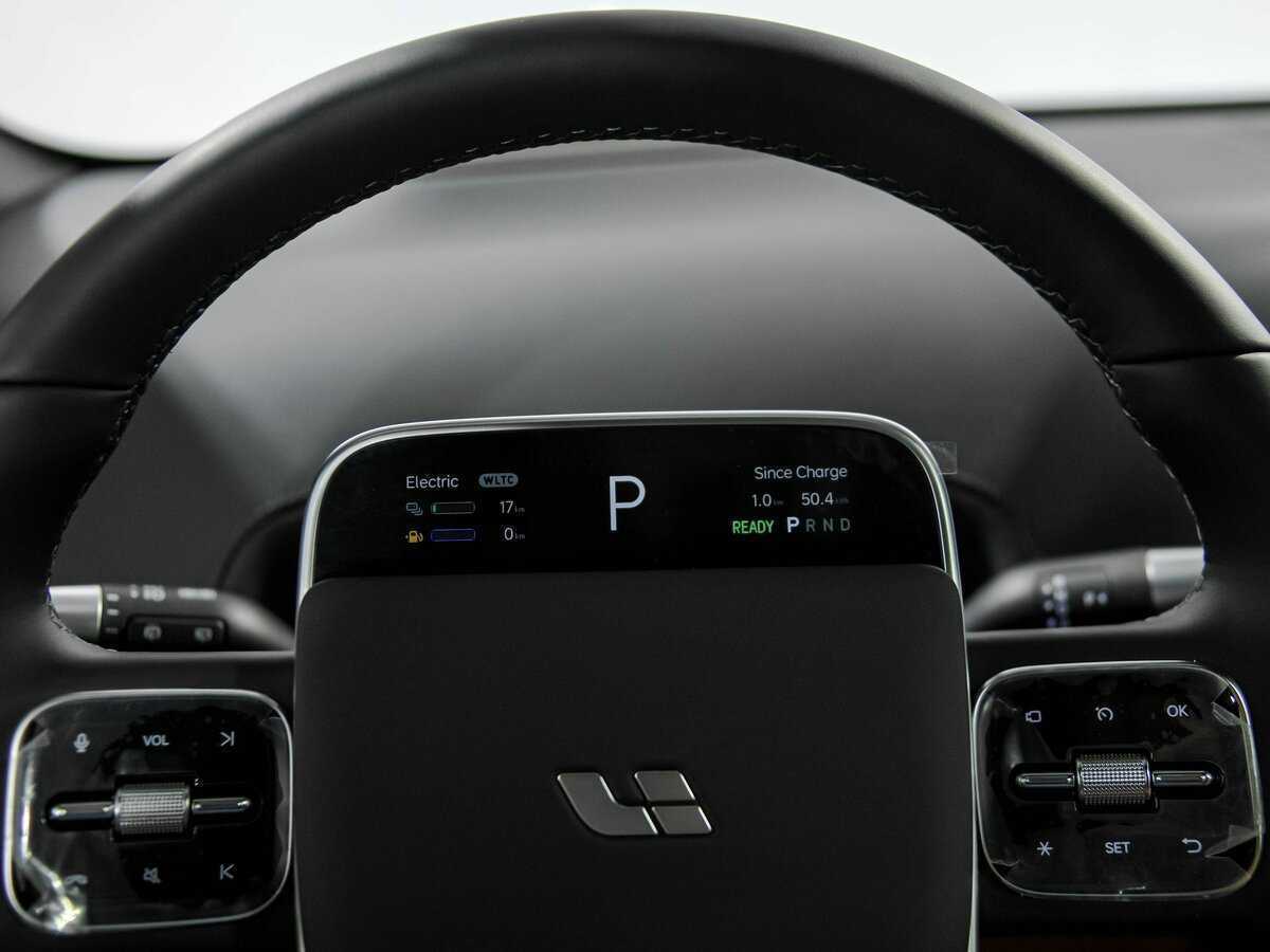 Li Auto (Lixiang) L7 2024