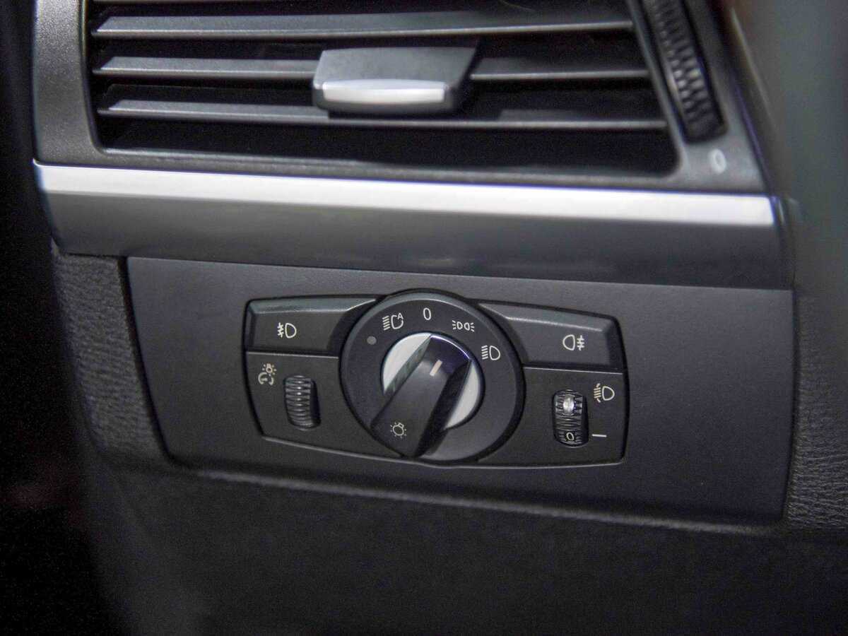 BMW X5 2011