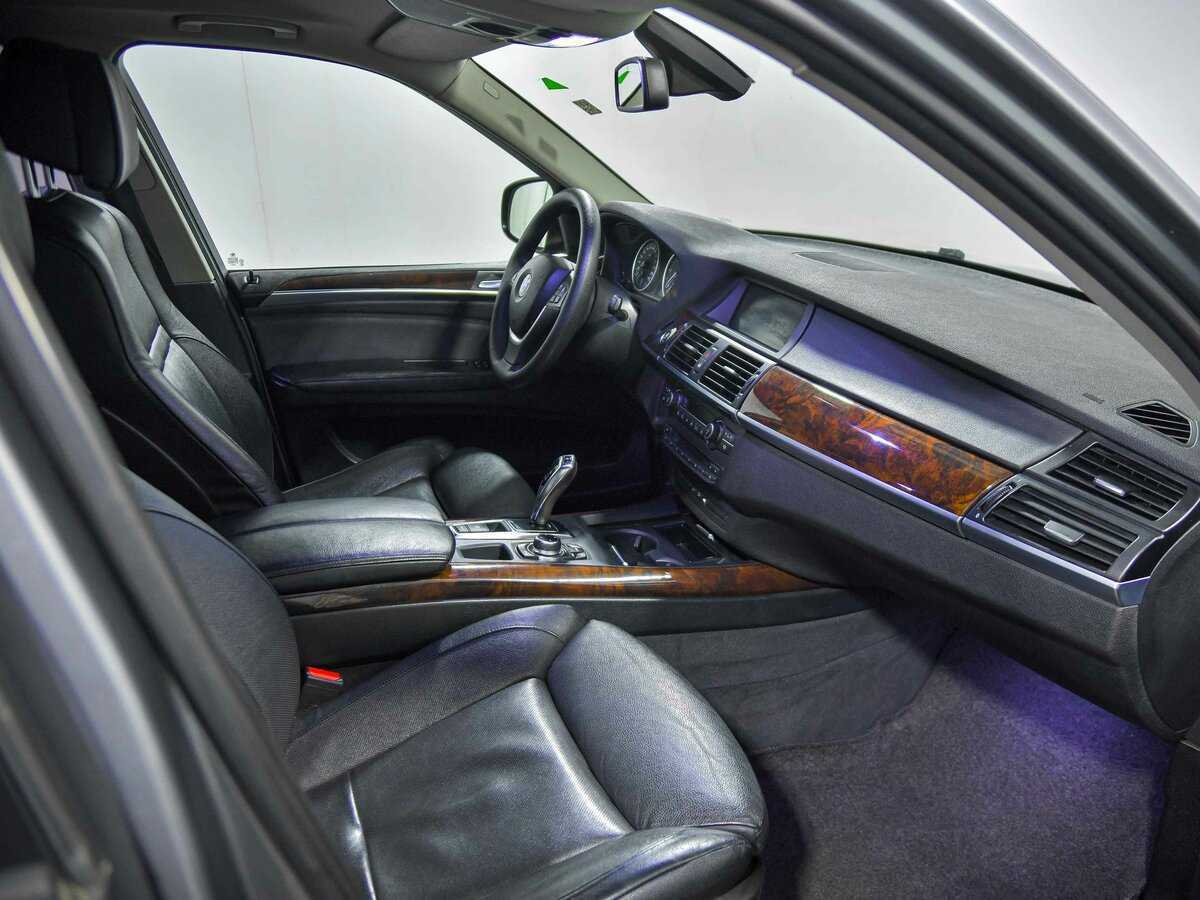 BMW X5 2011
