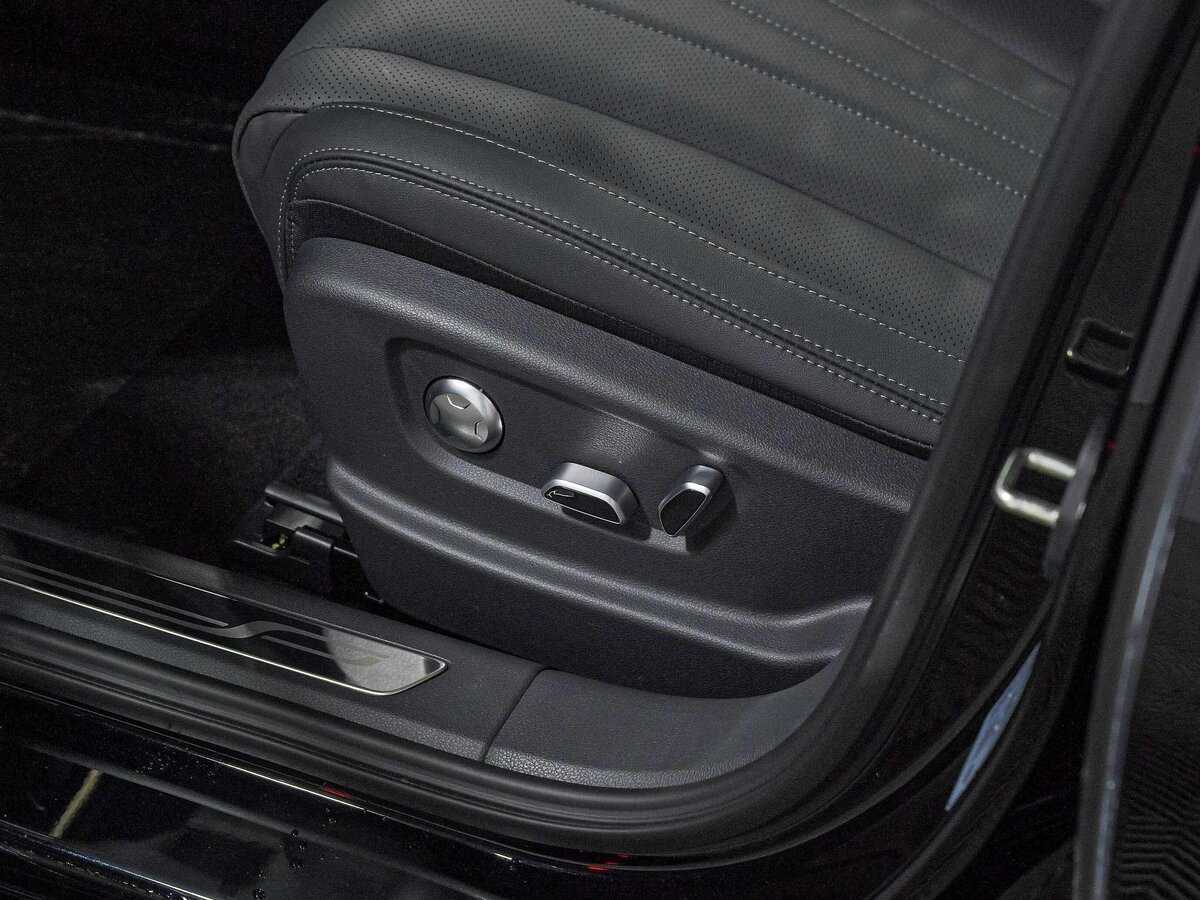 Hongqi H5 2024