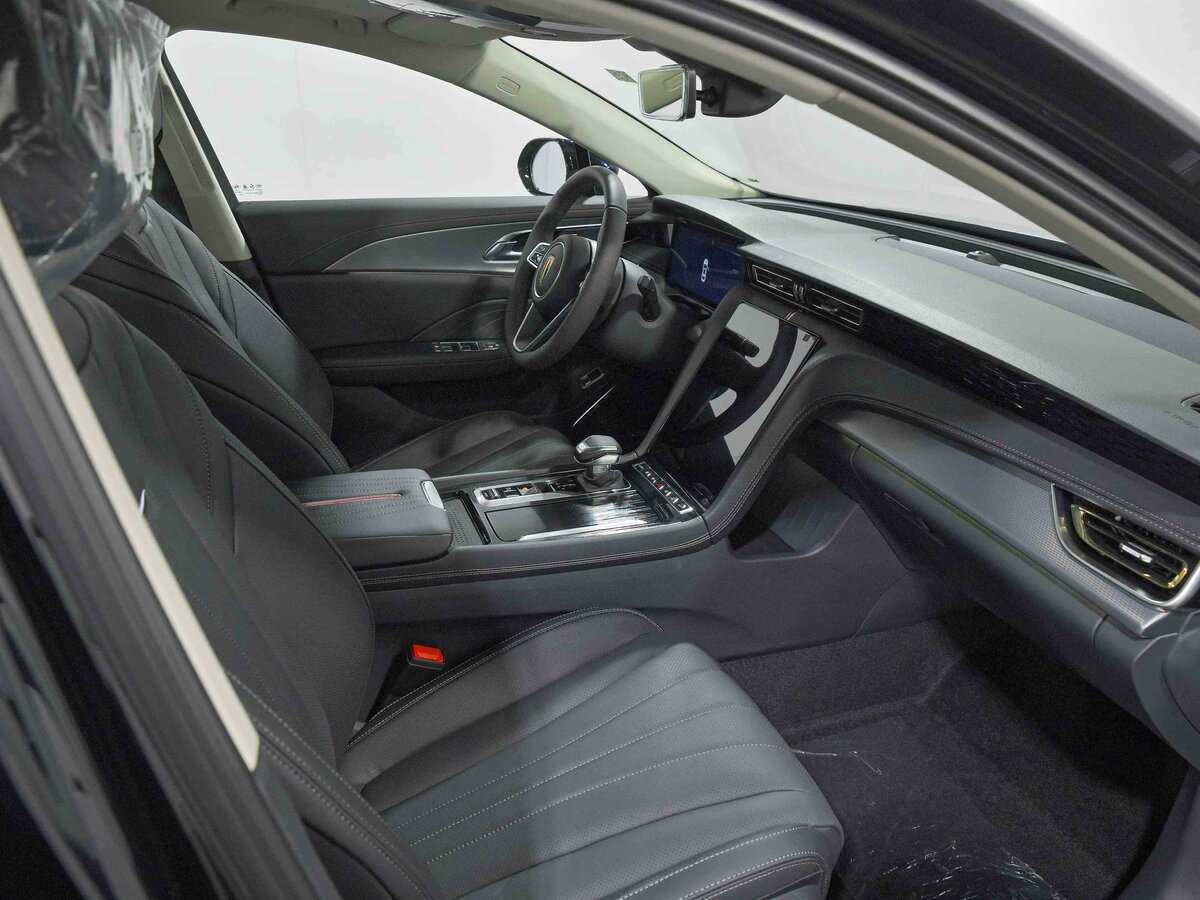 Hongqi H5 2024