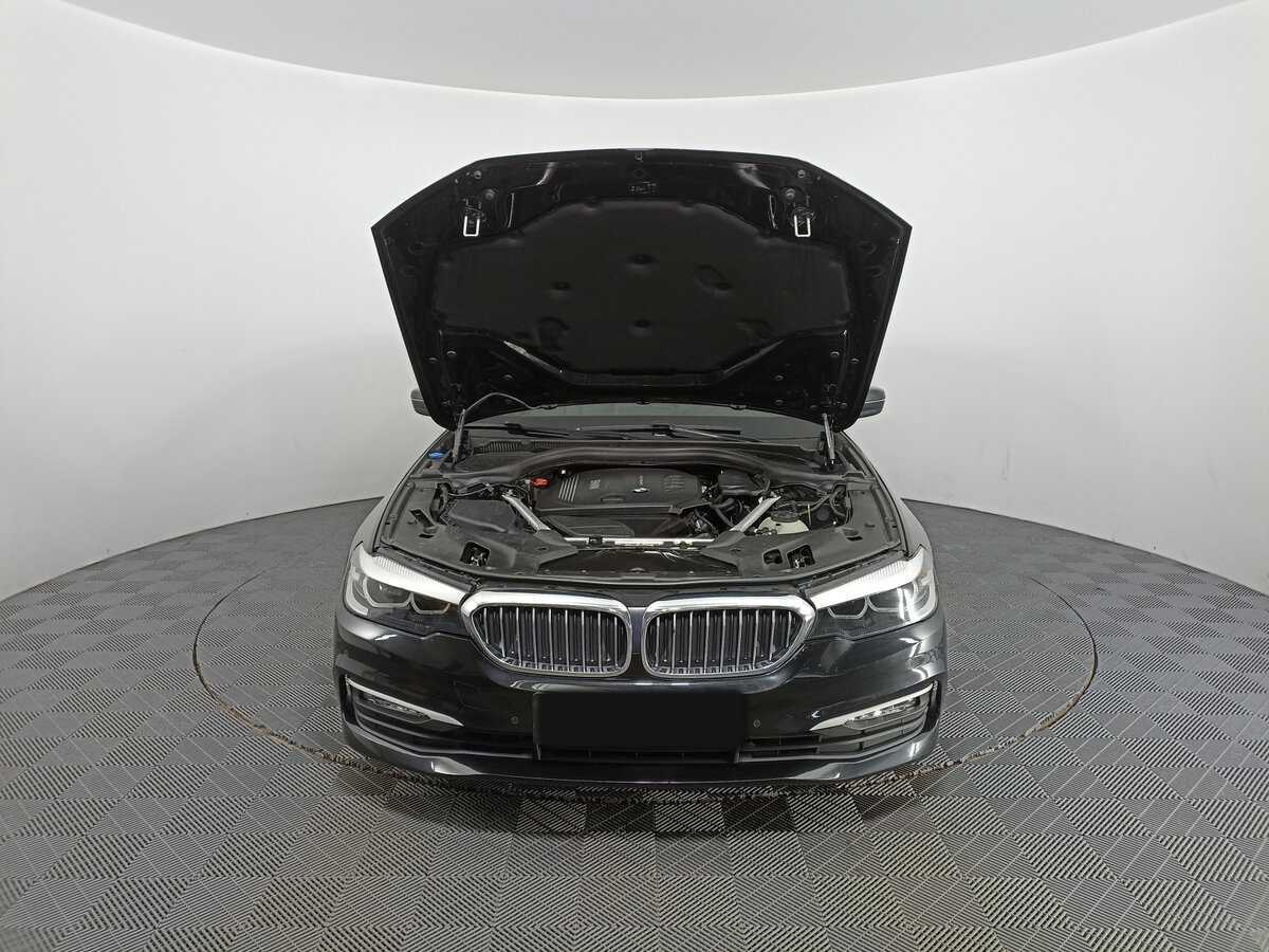BMW 5 серии 2018