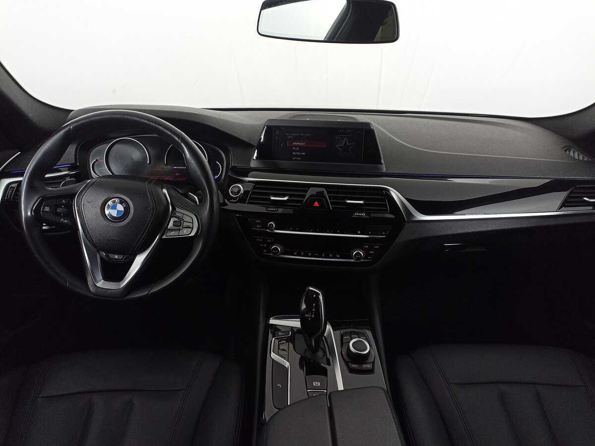 BMW 5 серии 2018