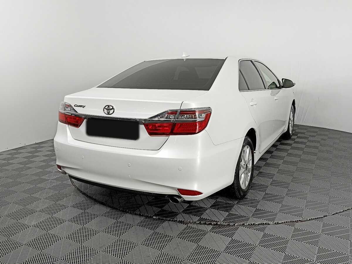 Toyota Camry 2017