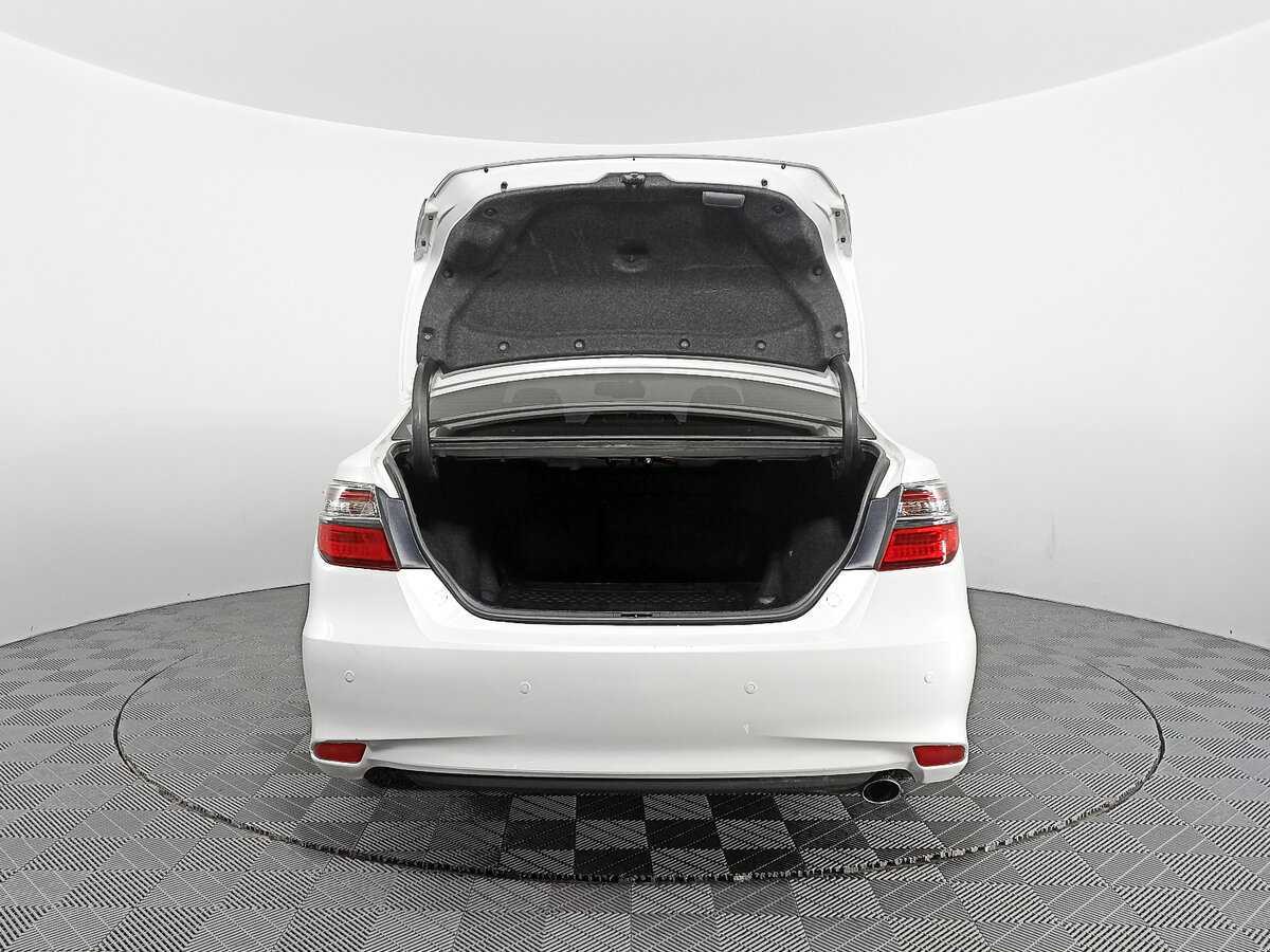 Toyota Camry 2017
