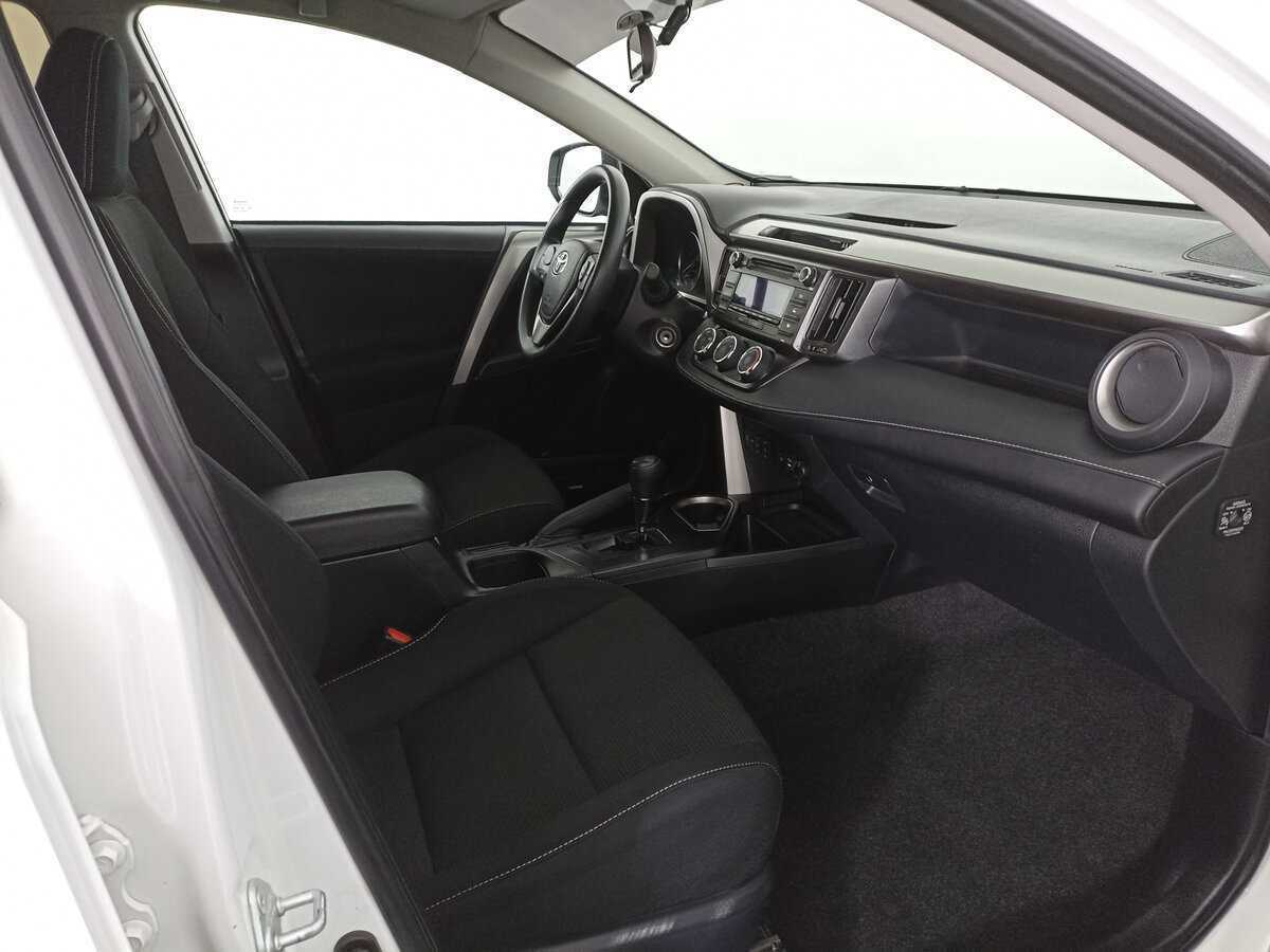 Toyota RAV4 2017