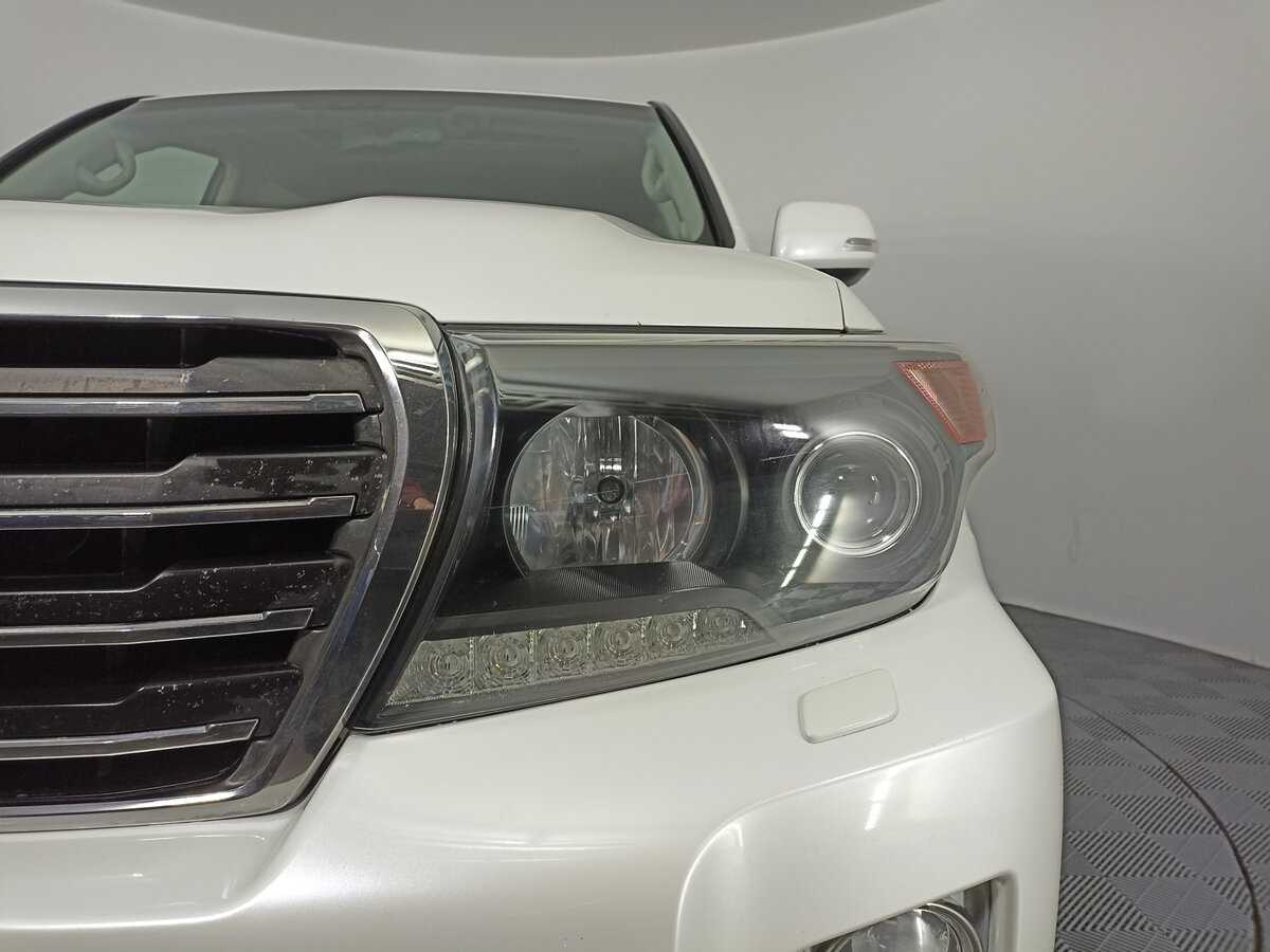 Toyota Land Cruiser 2015