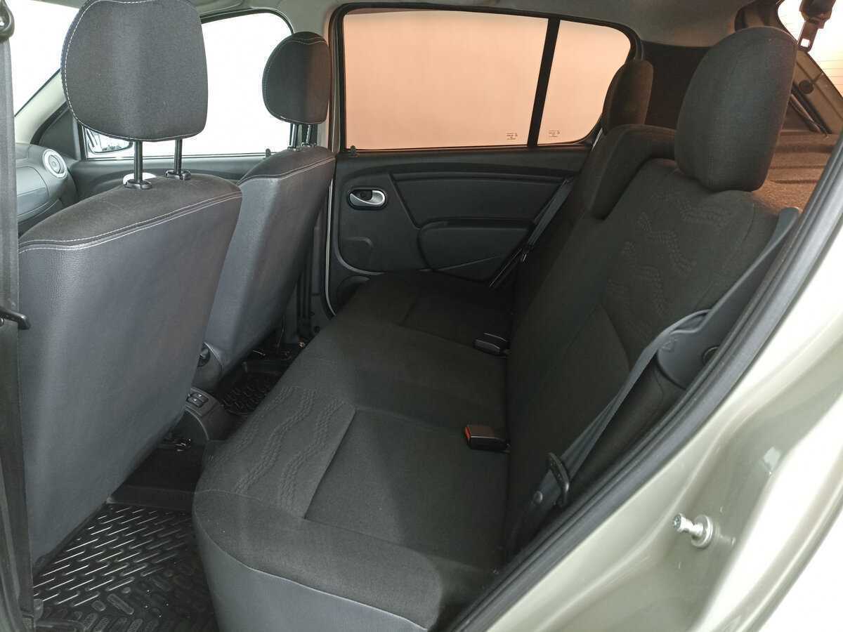 Renault Sandero 2014