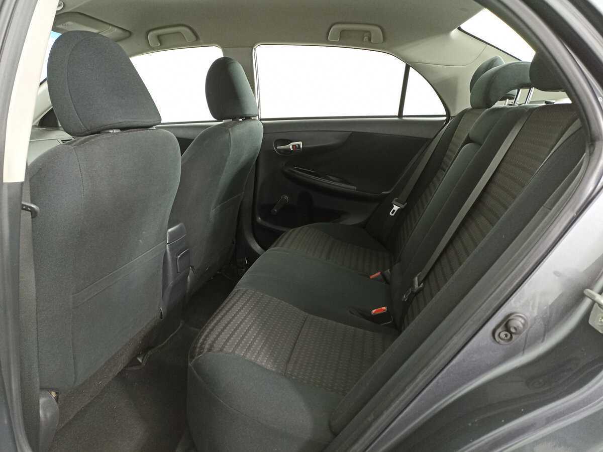 Toyota Corolla 2011