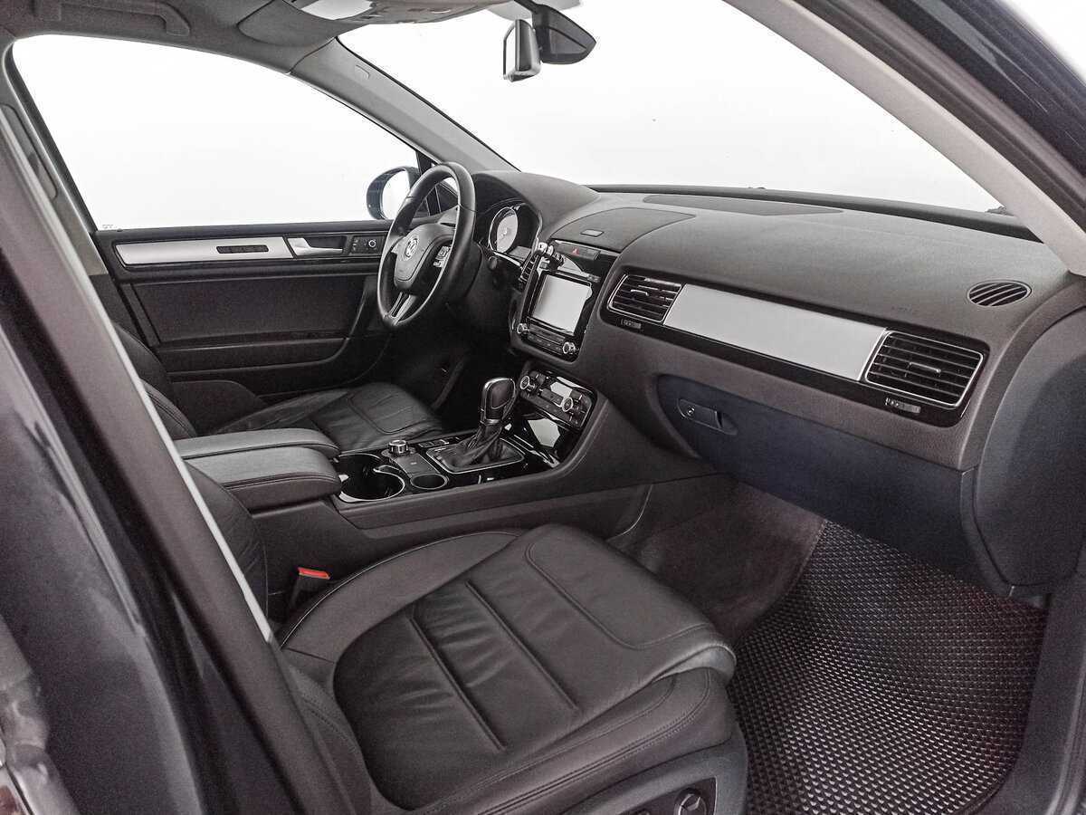 Volkswagen Touareg 2013