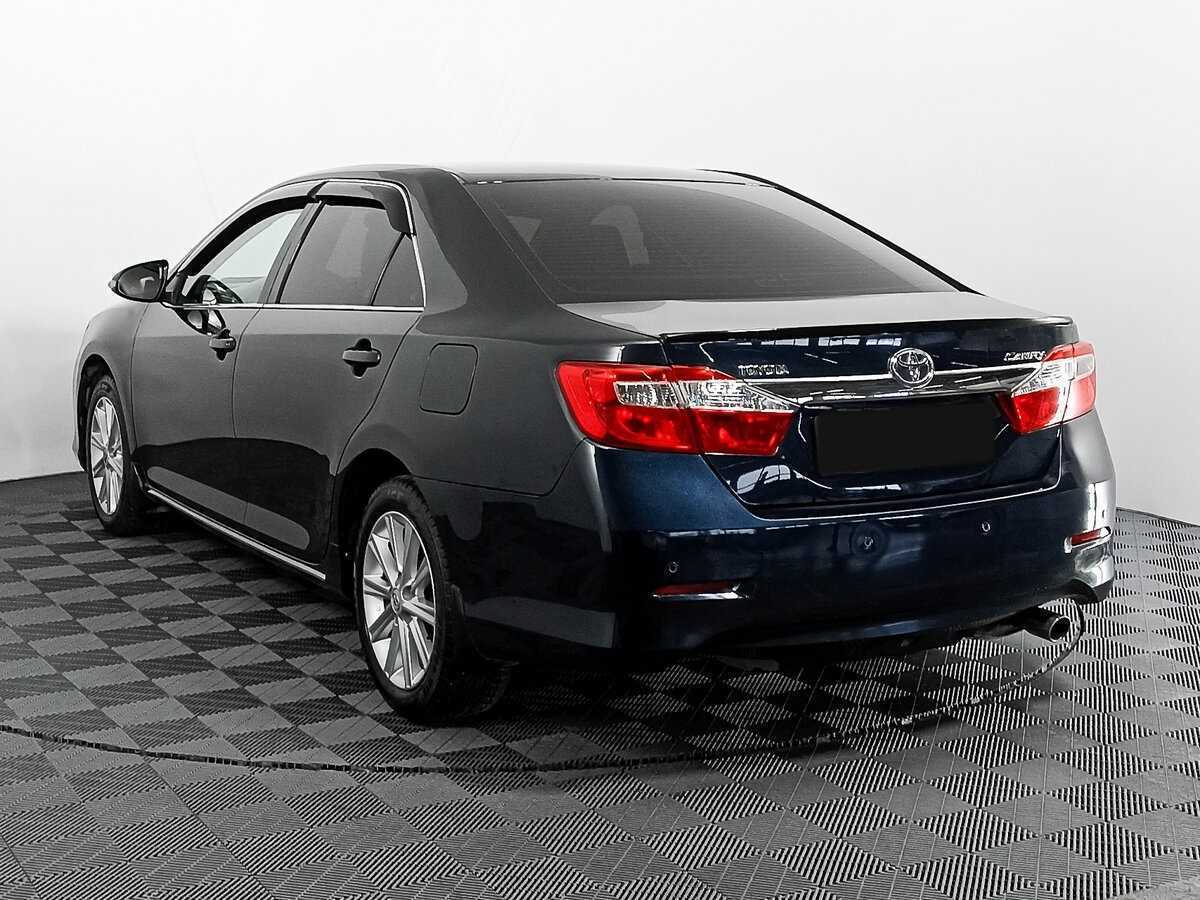 Toyota Camry 2014