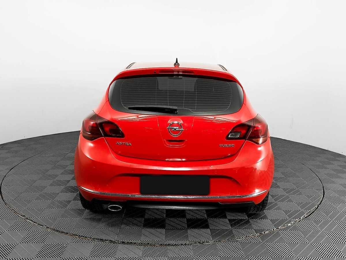 Opel Astra 2012